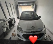 Phân lô ô tô tránh đỗ chạy vòng quanh - trung tâm hai bà trưng - ô chờ thang máy 0965549363