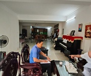 Nhà như biệt thự, ô tô vào, dân trí cao, yên tĩnh, sống lý tưởng, phù hợp kinh doanh văn phòng, giá