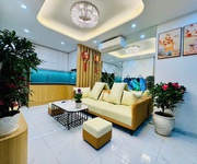 Hàng xóm time city giá 6.350 tỷ