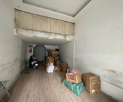 Bán gấp nhà mặt phố trung tâm quận đống đa, 12 tỷ, mặt tiền đẹp, vị trí vàng.