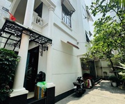 Hiếm - ngõ thông - 4 thoáng - gara ô tô - biệt thự sân vườn  ngọc thụy 200m2,x 4 tầng,25 tỷ long