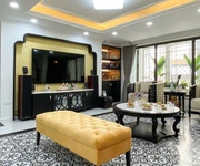 Bán nhà phân lô hoàng quốc việt, lô góc 6t thoáng, vỉa hè, ôtô tránh, 43m2 hơn 14 tỷ
