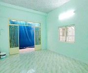 Bán nhà giá tốt ngay chợ bà hom   2 tầng kiên cố   sổ riêng   chỉ vài bước ra mặt tiền