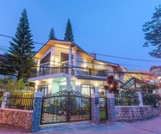 Bán villa sân vườn 8 phòng-gần hãng hyundai đà lạt đà lạt-hẻm đường 3 tháng 4 phường 3 tp đà lạt