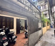 Bán 85m trần khát chân tặng nhà gần phố hai bà trưng
