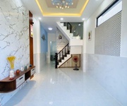 Nhà quận 8, xe hơi tới cừa , 4x13m, 4 phòng ngủ , giá 4 tỷ nhỉnh, sổ hồng riêng