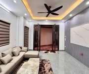 Nhà tại phố minh khai trang bị full nội thất, thoáng mát, thiết kế đẳng cấp, khách mua chỉ cần mang