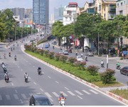 Bán nhà phố mạc thái tổ--cầu giấy   51 m , ô tô tránh   20.6 tỷ
