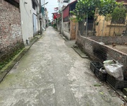 Đất thôn trung hậu đoài, tiền phong, mê linh. dt 73m, đường thông, oto đỗ