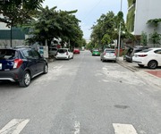 Vay ngân hàng hơi quá sức, chủ đang thở oxy cần bán gấp 60m2 đất đường 17m TĐC Trâu Quỳ. Giá Tốt