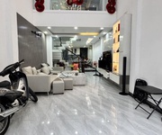 Siêu phẩm bán nhà phố 5 tầng an bình, quận 5 ,6 phòng ngủ- giá chỉ nhỉnh nhỉnh 13 tỷ