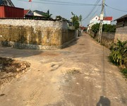 Lô góc 176m  ngay trục đường liên xã   giá siêu rẻ, sổ sẵn sang tên ngay