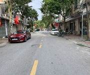 Bán nhà cấp 4 Phố Quán Tình, Giang Biên: 63,4m2, khổ đất đẹp, cách Hồ 30m - Sống Xanh An Lành