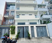 Bán nhà mặt tiền hẻm 10m có lề- 5 tầng - diện tích 80m2 - chỉ 13 tỷ  kinh doanh đỉnh-  ngay trung