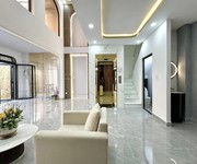 Bán nhà phạm văn đồng 35m2x5t, đúng 30m ra ô tô tránh, dừng đỗ ngày đêm,7.9 tỷ