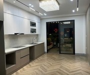Nhà mới ngõ thông ba gác qua phố nguyễn văn cừ 66m2,x  6 tầng,mặt tiền  5.1m, 10.5 tỷ long biên.