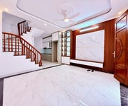 Nhà 5 tầng long biên, 35m , 4pn, 5.7 tỷ, sổ đỏ