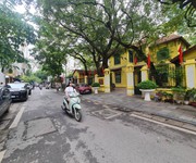 Hiếm có nhà phố cổ bán dt352 m2, mặt tiền 11m giá chỉ 180 tỷ