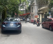 Bán nhà ngọc khánh nguyễn công hoan, ô tô vào nhà, thông số đẹp, chỉ 15 tỷ