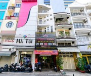 Bán nhà mặt phố cầu giấy, 7 tầng thang máy, mt khủng 6m,  2 mặt phố đang kinh doanh giá đầu tư