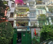 Nhà phố ven sông, 6x20m dtsd 380m2, cách q1 đúng 1km, chợ bến thành 4km