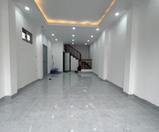 Bán nhà ngõ 2 cầu bươu-thanh trì-32m 4 tầng giá 5,18 tỷ