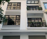 Bán liền kề vinhomes gardenia hàm nghi, 120m2, 5 tầng, thang máy, vị trí đẹp