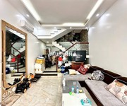Nhà phân lô 7c lê hồng phong, 40m 4 tầng, đường 8m, giá 3.85 tỉ, độc lập dân xây