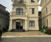 Bán villa 5 phòng mới xây full nội thất cao cấp sân vườn rộng khu măng lin p7 - đà lạt