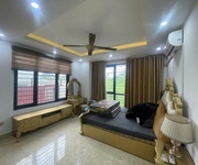 Bán nhà mặt phố lâm du , bồ đề, long biên , thang máy ,41m  6 tầng , mặt tiền 6.3m , giá chỉ 13 tỷ