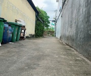 Bán Gấp Nhà Cấp 4 Dĩ An Gác Lửng Gần Trung Tâm Y Tế