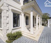 Bán nhà Huyền Trân Công Chúa ngang  8M diện tích 207M2 CHỈ 16.5 TỶ