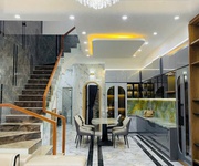 Bán nhà 3 tầng tân cổ điển - full nội thất- sát biển