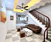 Bán hoa hậu mặt ngõ lớn phân lô 62m2 giá 16.5 tỷ ô tô tránh, kinh doanh tại chùa bộc đống đa
