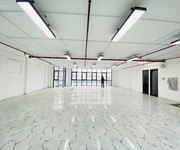 Bán tòa nhà mặt phố - view hồ ba mẫu - 183m  x 10t thang máy- vỉa hè rộng - giá 115 tỷ