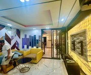 Bán nhà p.6 - phú nhuận - hxh tận cửa - 4x12.5 - 50 m2 - 2 tầng 3 pn - có pn trệt - giá chỉ 6.2 tỉ