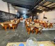 1 Sang quán nhậu hoặc cho thuê mặt bằng