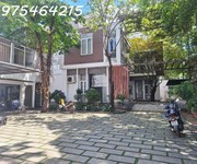 Nhà 1200m    góc 2 mặt tiền   cho thuê 100tr/tháng   đẳng cấp giới thượng lưu