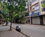 Bán nhà mặt phố, quận cầu giấy, 60m, 5t, vỉa hè, kd sầm uất, nhỉnh 22 tỷ