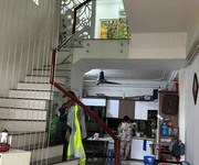C Bán căn góc 45,5m2 nhà 4 tầng tổ 7 Giang Biên. Gần trường chợ và hồ điều hòa