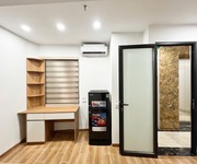 Bán nhà 6 tầng- phố thái hà-cầu thang máy.full nội thất,cách mặt phố 30m