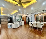 Bán tòa apartment phố vạn phúc, ba đình - 114m  x 8 tầng - dòng tiền 135tr/th - ô tô - giá 53.5 tỷ