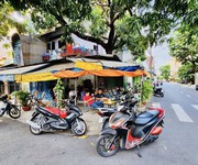 Lô góc - 2 mặt tiền đắc địa   124m2 ngang hơn 8   doanh thu 200tr nhỉnh 9