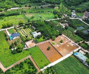 3 Liên sơn - lương sơn - hòa bình. 1416m2. giá hơn 4 tỷ