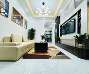 Bán nhà mơi phố kim ngưu 6 tầng 40m2 giá 10 tỷ