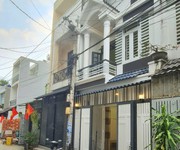 Lên sóng nhà mới shr hc, ngay hẻm 109 tx22 sát chợ minh phát