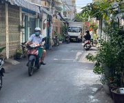 Bán nhà hẻm ba gác ngang 4,8m bình đông p15q8 nhỉn 4 tỉ