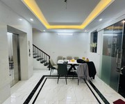 NHÀ ĐẸP THANG MÁY ngay ngã tư MINH KHAI- BẠCH MAI 34m2 5 tầng 20m ra phố  giá chỉ 8 tỷ.
