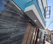 Bán nhà mới thiết kế hiển đại tttp 2 tầng hẻm 2/4 - vạn thạnh nha trang