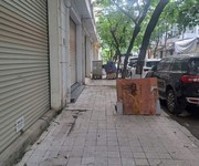 Nhà lk khu đô thị đô nghĩa, nhà 2 mặt tiền, giao thông thuận lợi, oto chạy vòng quanh nhà, phù hợp